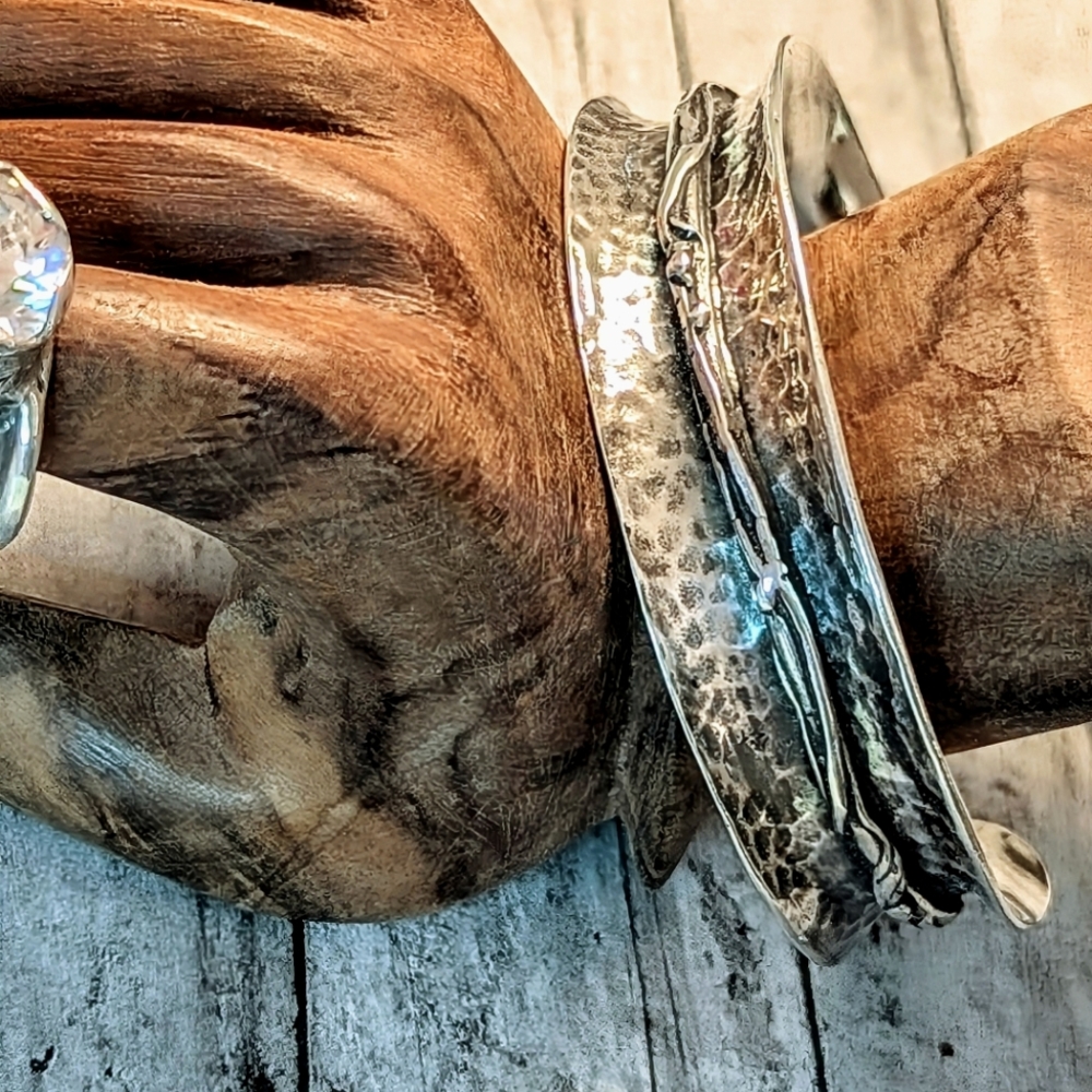 Silpada Retired Hammered Oxidized Sterling .925 Barbed Wire Cuff Bracelet - Picture 2 of 10